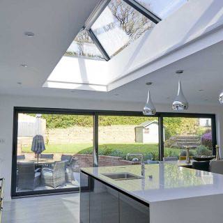 What is a lantern roof